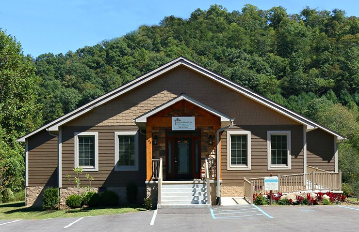 Outside view of Brookside Dental Care