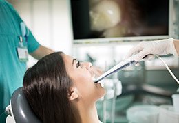 Patient receiving intraoral photos